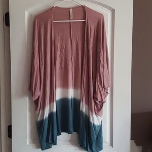 EUC worn once! Primi cardi kimono